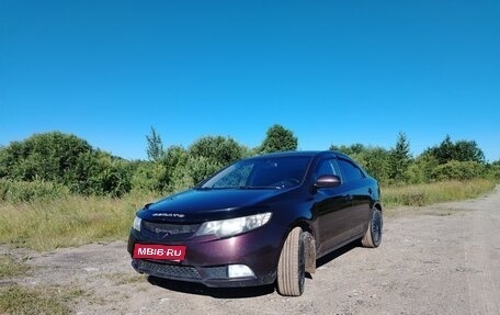 KIA Cerato III, 2011 год, 700 000 рублей, 1 фотография