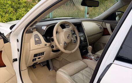 Infiniti FX II, 2011 год, 1 650 000 рублей, 10 фотография