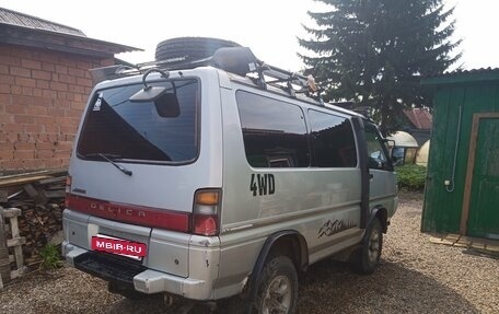 Mitsubishi Delica III, 1994 год, 600 000 рублей, 5 фотография