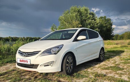 Hyundai Solaris II рестайлинг, 2016 год, 1 280 000 рублей, 2 фотография