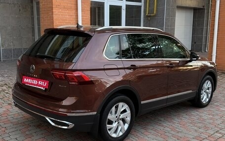 Volkswagen Tiguan II, 2021 год, 3 270 000 рублей, 7 фотография