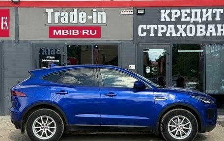 Jaguar E-Pace, 2018 год, 1 750 000 рублей, 13 фотография