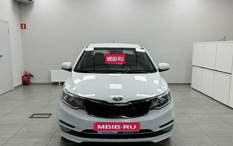 KIA Rio III рестайлинг, 2015 год, 930 000 рублей, 3 фотография