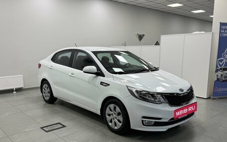 KIA Rio III рестайлинг, 2015 год, 930 000 рублей, 6 фотография