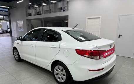 KIA Rio III рестайлинг, 2015 год, 930 000 рублей, 7 фотография
