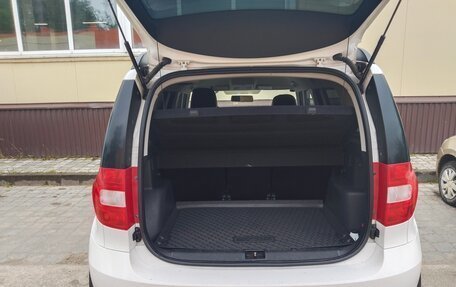Skoda Yeti I рестайлинг, 2014 год, 1 000 000 рублей, 12 фотография