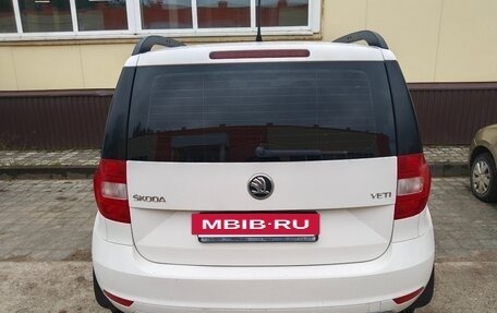 Skoda Yeti I рестайлинг, 2014 год, 1 000 000 рублей, 6 фотография