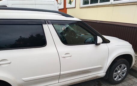 Skoda Yeti I рестайлинг, 2014 год, 1 000 000 рублей, 9 фотография