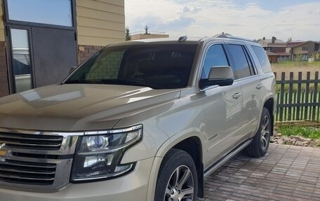 Chevrolet Tahoe IV, 2015 год, 2 800 000 рублей, 2 фотография