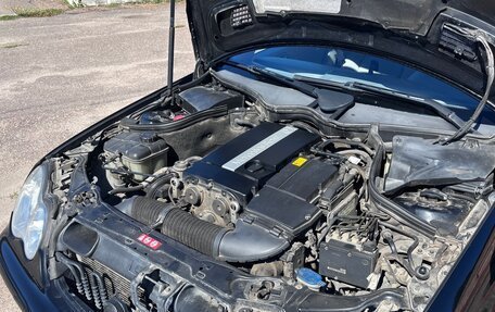Mercedes-Benz C-Класс, 2005 год, 800 000 рублей, 11 фотография