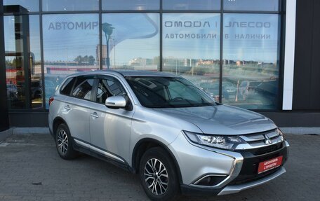 Mitsubishi Outlander III рестайлинг 3, 2018 год, 1 570 000 рублей, 3 фотография