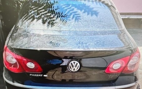 Volkswagen Passat CC I рестайлинг, 2011 год, 550 000 рублей, 2 фотография