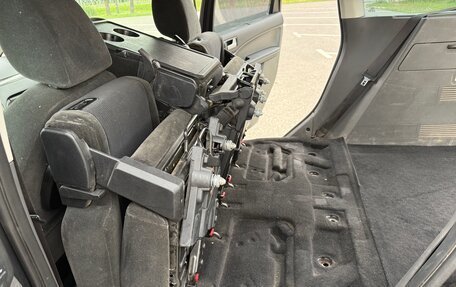 Ford C-MAX I рестайлинг, 2006 год, 435 000 рублей, 24 фотография