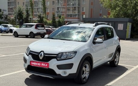 Renault Sandero II рестайлинг, 2017 год, 799 000 рублей, 1 фотография