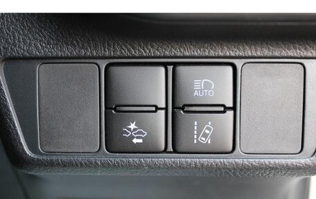 Toyota Corolla, 2017 год, 1 080 000 рублей, 19 фотография