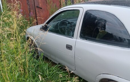 Opel Corsa B, 2000 год, 50 000 рублей, 1 фотография