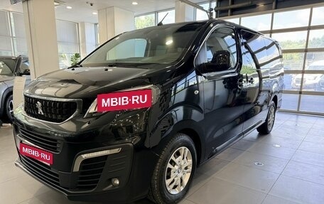 Peugeot Traveller I, 2020 год, 2 535 000 рублей, 1 фотография