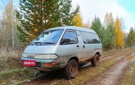 Toyota Lite Ace IV, 1992 год, 370 000 рублей, 4 фотография