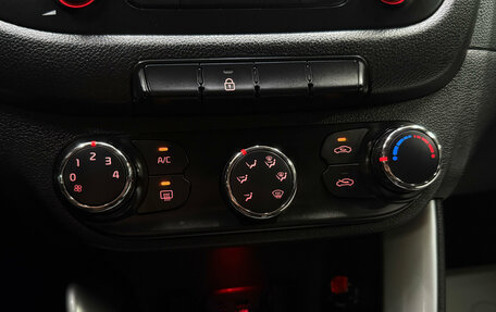 KIA cee'd III, 2012 год, 690 000 рублей, 17 фотография