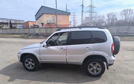 Chevrolet Niva I рестайлинг, 2011 год, 500 000 рублей, 3 фотография