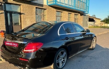 Mercedes-Benz E-Класс, 2018 год, 3 500 000 рублей, 8 фотография