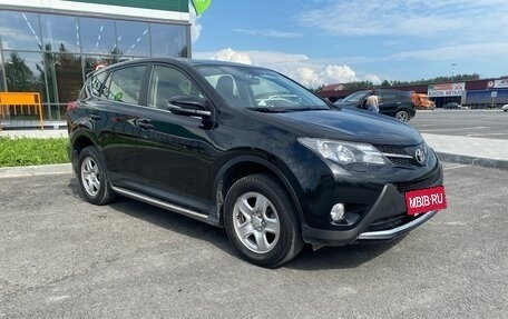 Toyota RAV4, 2013 год, 2 000 000 рублей, 7 фотография