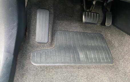 Toyota RAV4, 2013 год, 2 000 000 рублей, 21 фотография