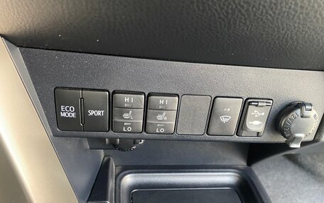 Toyota RAV4, 2013 год, 2 000 000 рублей, 16 фотография