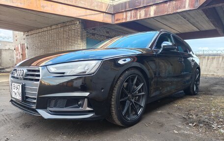 Audi A4, 2019 год, 2 900 000 рублей, 4 фотография