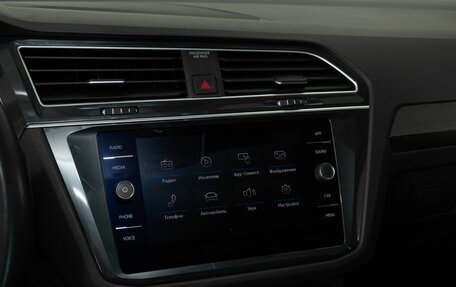 Volkswagen Tiguan II, 2020 год, 2 944 000 рублей, 9 фотография