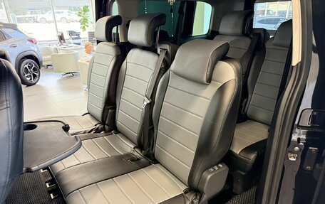 Peugeot Traveller I, 2020 год, 2 535 000 рублей, 25 фотография