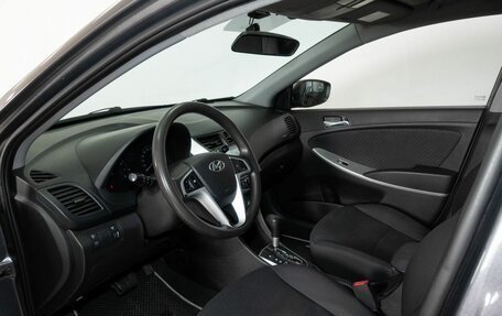 Hyundai Solaris II рестайлинг, 2012 год, 700 000 рублей, 5 фотография