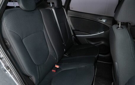 Hyundai Solaris II рестайлинг, 2012 год, 700 000 рублей, 8 фотография