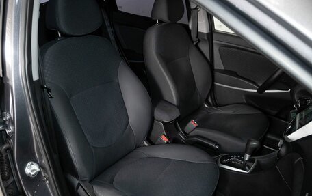 Hyundai Solaris II рестайлинг, 2012 год, 700 000 рублей, 14 фотография
