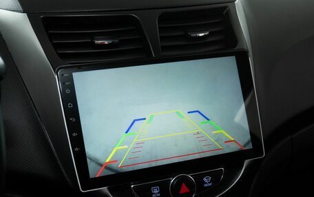 Hyundai Solaris II рестайлинг, 2012 год, 700 000 рублей, 15 фотография