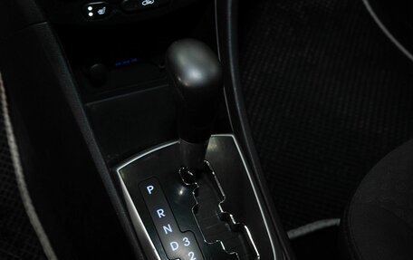 Hyundai Solaris II рестайлинг, 2012 год, 700 000 рублей, 12 фотография