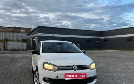 Volkswagen Polo VI (EU Market), 2012 год, 200 000 рублей, 1 фотография