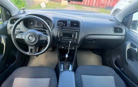 Volkswagen Polo VI (EU Market), 2010 год, 550 000 рублей, 20 фотография