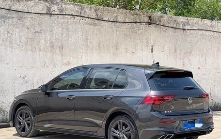 Volkswagen Golf VIII, 2023 год, 1 960 000 рублей, 4 фотография