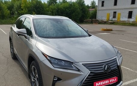 Lexus RX IV рестайлинг, 2018 год, 4 100 000 рублей, 5 фотография