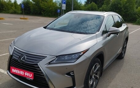 Lexus RX IV рестайлинг, 2018 год, 4 100 000 рублей, 6 фотография