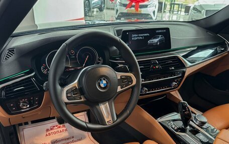 BMW 5 серия, 2017 год, 3 699 000 рублей, 11 фотография