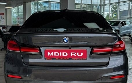 BMW 5 серия, 2017 год, 3 699 000 рублей, 8 фотография