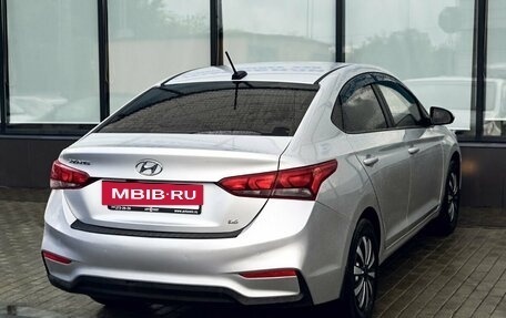 Hyundai Solaris II рестайлинг, 2018 год, 1 315 000 рублей, 5 фотография