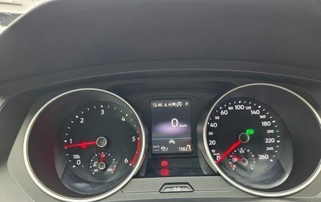 Volkswagen Tiguan II, 2020 год, 2 227 312 рублей, 8 фотография