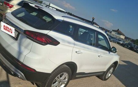 Geely Atlas, 2024 год, 2 050 000 рублей, 3 фотография