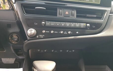 Lexus ES VII, 2025 год, 6 711 757 рублей, 14 фотография