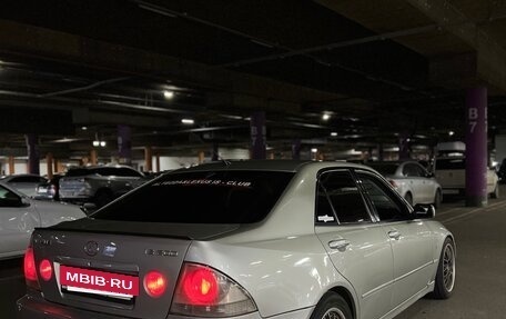 Lexus IS II рестайлинг 2, 1999 год, 750 000 рублей, 17 фотография