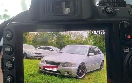 Lexus IS II рестайлинг 2, 1999 год, 750 000 рублей, 12 фотография