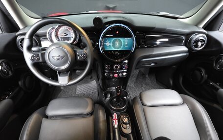 MINI Hatch, 2021 год, 1 555 666 рублей, 8 фотография
